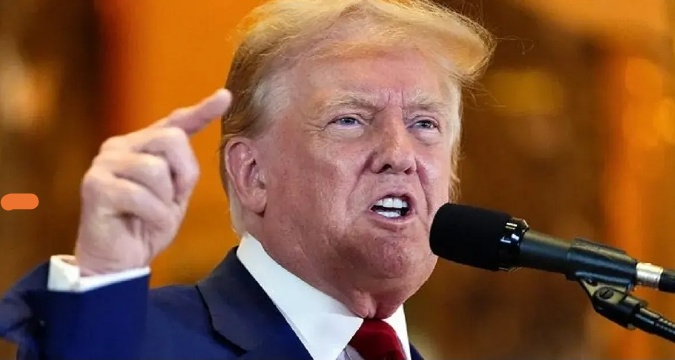 ইরানে ফের শক্তিশালী হামলার হুমকি ট্রাম্পের